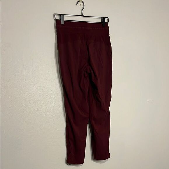 lululemon athletica‎ Burgundy dance studio pants size 4 - Picture 7 of 7
